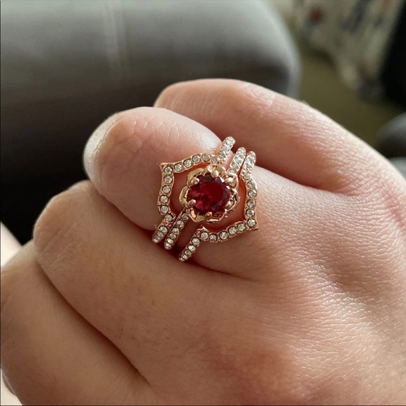 Elegant Gorgeous 3 Piece Ring Gem Set - Picture 4 of 4